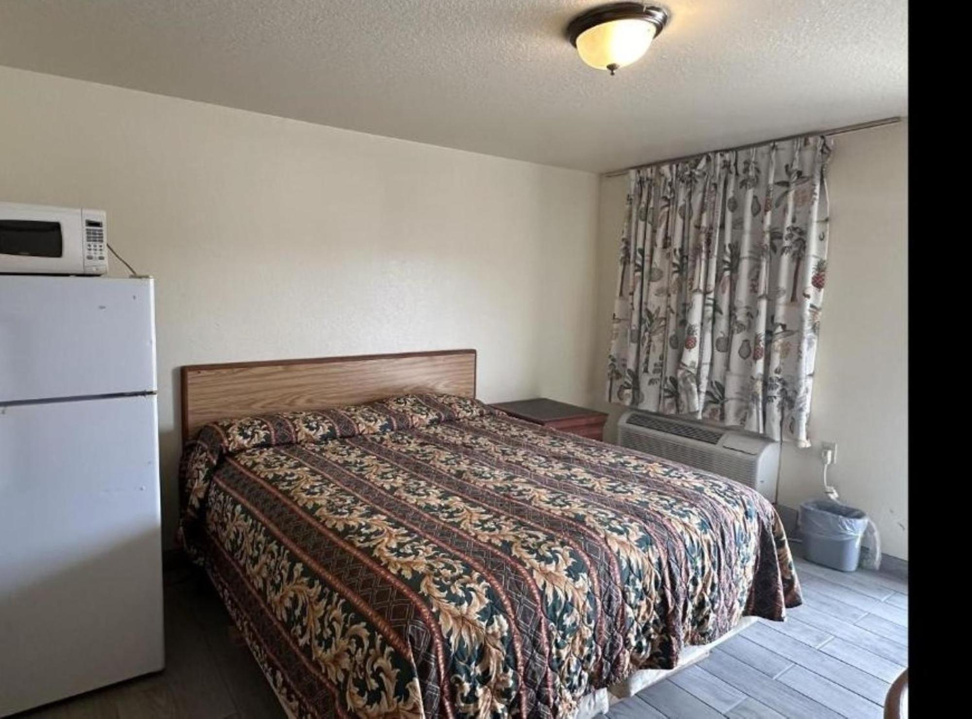 Travel Inn By Oyo La Marque Texas City I-45 Exterior photo